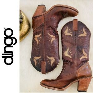 Dingo Vintage Cowgirl Boots